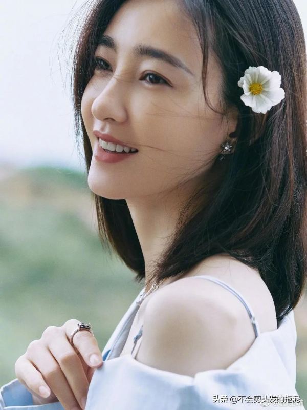 鄧倫、楊紫、鹿晗、關曉彤、劉浩存、李一桐、徐夢潔、王麗坤