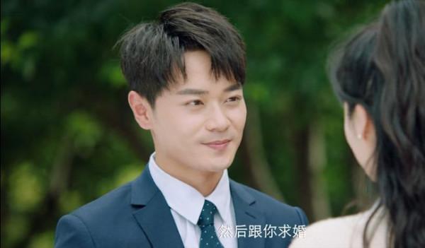 一口氣追了12集,開播即高能,劇情緊湊,這部扶貧劇太敢拍了 一口氣追了12集,開播即高能,劇情緊湊,這部扶貧劇太敢拍了