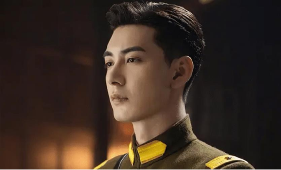 他是偽滿總理的兒子,也是紅色特工,為救國忍痛送漢奸父親入獄 他是偽滿總理的兒子,也是紅色特工,為救國忍痛送漢奸父親入獄