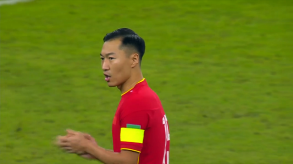 國足2-3沙特球員評分:武磊失單刀倒數第5,李鐵4歸化搏命險翻盤 國足2-3沙特球員評分:武磊失單刀倒數第5,李鐵4歸化搏命險翻盤