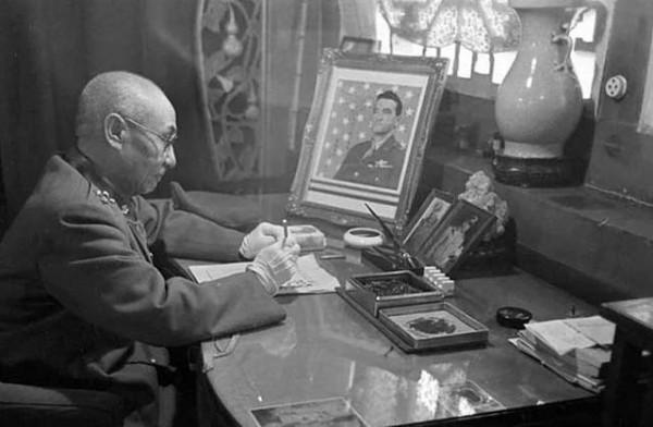 閻錫山晚年生活：被蔣介石軟禁，妻妾和他分居，死前留下7句遺言