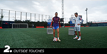 卡洛琳教你如何練習近距離控球 卡洛琳教你如何練習近距離控球