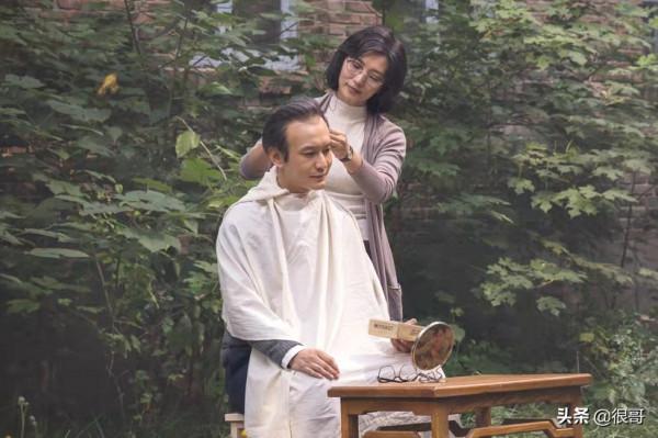 黃曉明出演《功勳》，不僅哭戲收穫好評，還讓感人的一幕定格