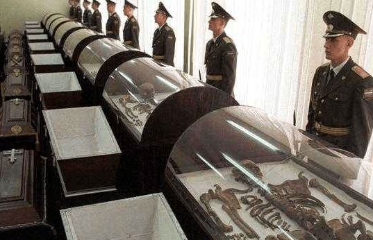 103年前，俄國末代沙皇尼古拉二世全家被蘇俄政權處決始末