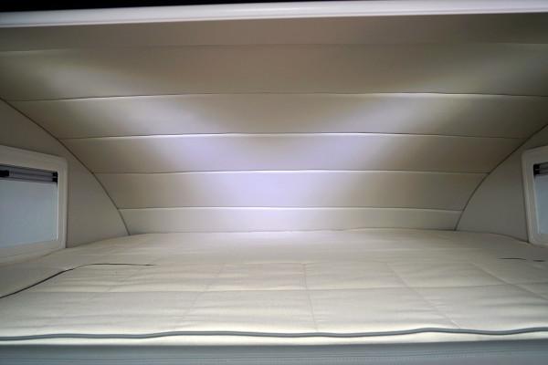 空中露臺＋拓展衛生間 2022款中意極致雙拓展專業版房車