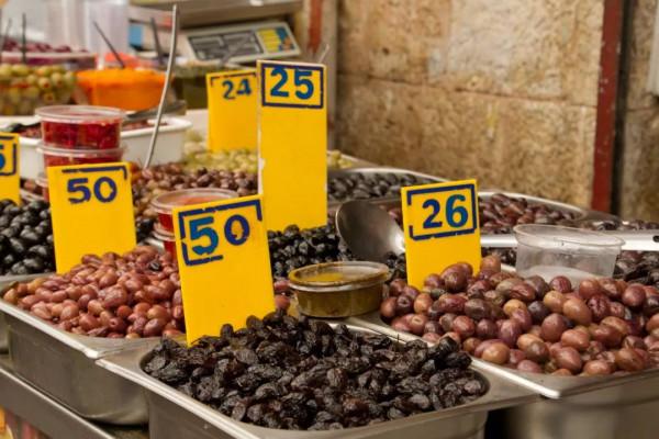 世界若有十分美，九分便在耶路撒冷