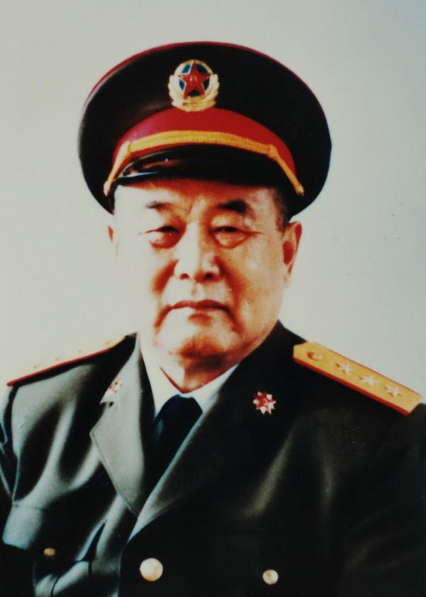 他曾是中央副主席,96歲病逝,同鄉人哽咽:新縣五萬烈士等你回家 他曾是中央副主席,96歲病逝,同鄉人哽咽:新縣五萬烈士等你回家