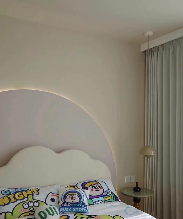 堅持全屋“黑白配”的小夫妻,把家裝修的極簡純粹,裝出大宅範 堅持全屋“黑白配”的小夫妻,把家裝修的極簡純粹,裝出大宅範