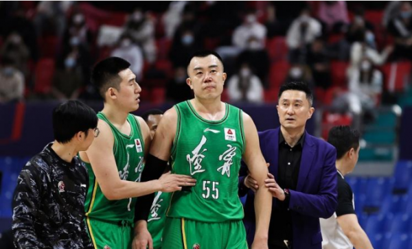 3人驅逐3個違體！神兵38&plus;12遼寧雙殺廣東，韓德君流血胡明軒遭罰