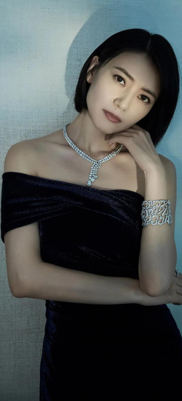 “街拍女王”高圓圓高畫質桌布