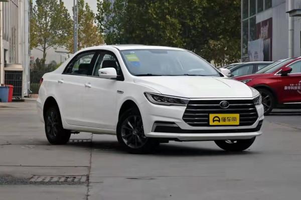 比亞迪秦:緊湊型轎車,搭載1.5L發動機,配置討喜,售8.19萬 比亞迪秦:緊湊型轎車,搭載1.5L發動機,配置討喜,售8.19萬