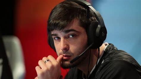 入隊兩年，shox正式告別vitality戰隊