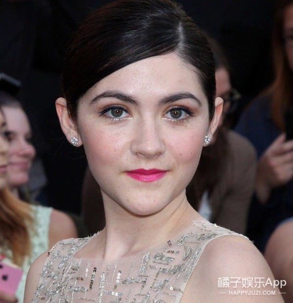 還記得《孤兒怨》裡的小女孩嗎?她長大後這麼美? 還記得《孤兒怨》裡的小女孩嗎?她長大後這麼美?