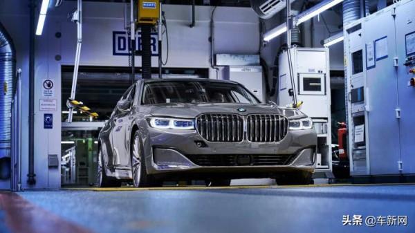 最後的V12動力 寶馬推出M760i限量版 最後的V12動力 寶馬推出M760i限量版