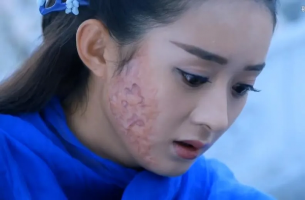 重新定義醜？影視劇裡的“毀容妝”，我笑到生氣，太不敬業了