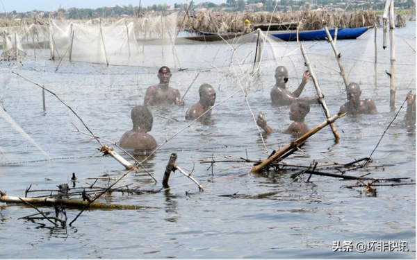 帶你走進非洲版的威尼斯，見識高原大陸的水上世界