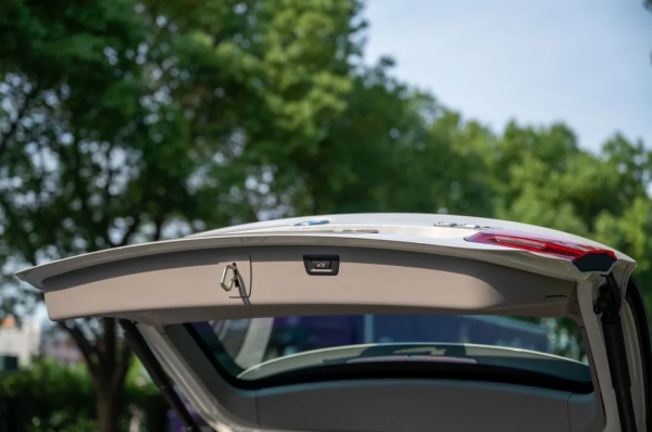 國內久久停更，盼望不如先享——寶馬3系旅行