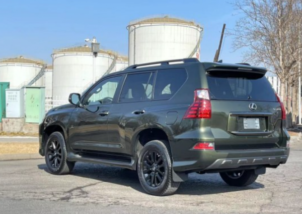 2022款雷克薩斯GX實車曝光 內飾終於跟上潮流