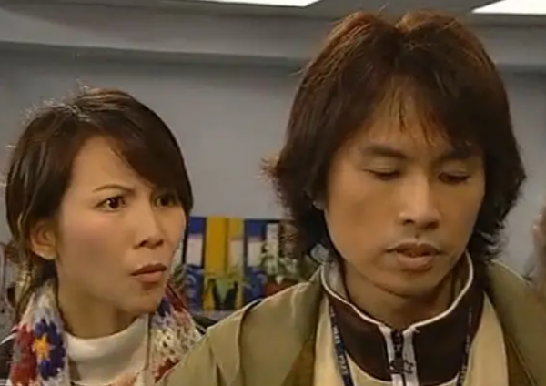 兩大笑星罕同框!61歲黃子華穿裙褲搶鏡,鄭中基鬍子拉碴男人味足 兩大笑星罕同框!61歲黃子華穿裙褲搶鏡,鄭中基鬍子拉碴男人味足