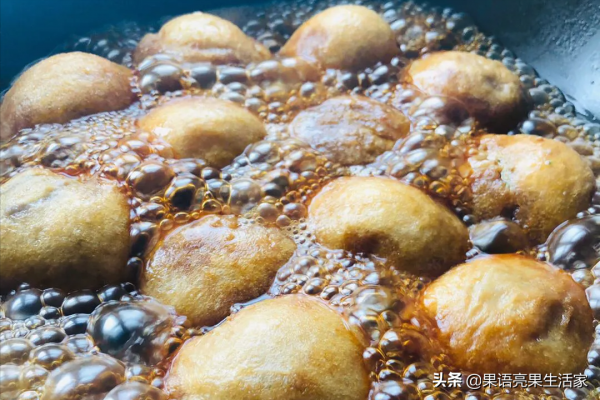 一分鐘教你學會做油麵筋塞肉