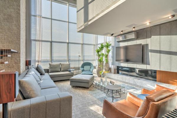 看過這套160㎡，發現頂層複式受歡迎的原因了，比大平層更舒適