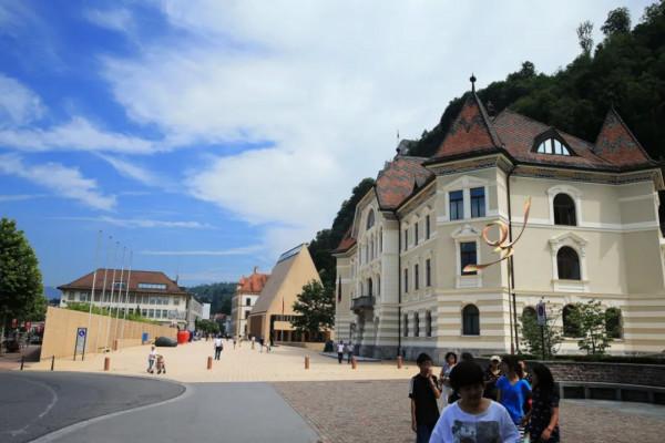 10年深度+豪華遊玩60國