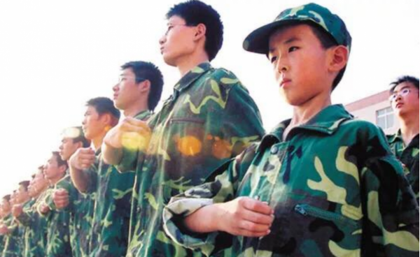 10歲上大學的張炘煬，曾狂言沒錢人一定沒素質，今已褪下神童光環