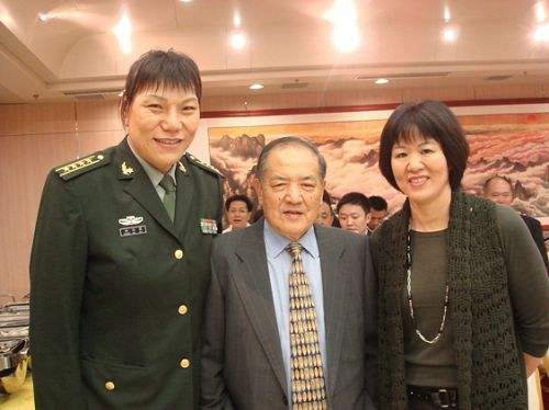 楊伯鏞的故事:曾看不上姚明,為籃壇奮鬥七十年,中國籃球的泰斗 楊伯鏞的故事:曾看不上姚明,為籃壇奮鬥七十年,中國籃球的泰斗