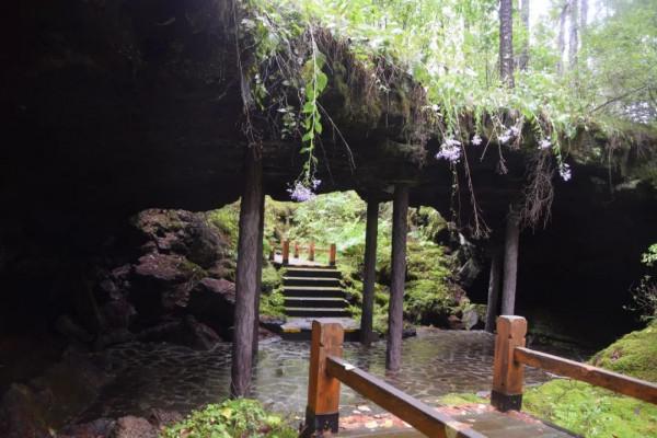 探秘我國最大的火山堰塞湖