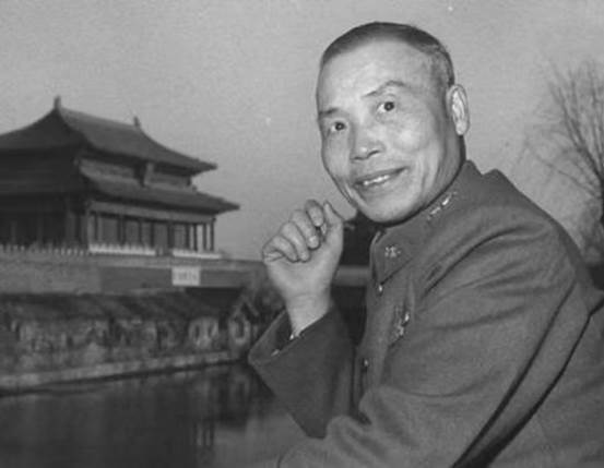 臨沂保衛戰，鬼子用120多輛汽車拉屍體，900多具就地掩埋