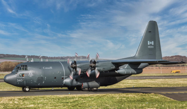 一款運輸機,一部戰爭傳奇!C-130“大力神”,暴力醜學的典範 一款運輸機,一部戰爭傳奇!C-130“大力神”,暴力醜學的典範