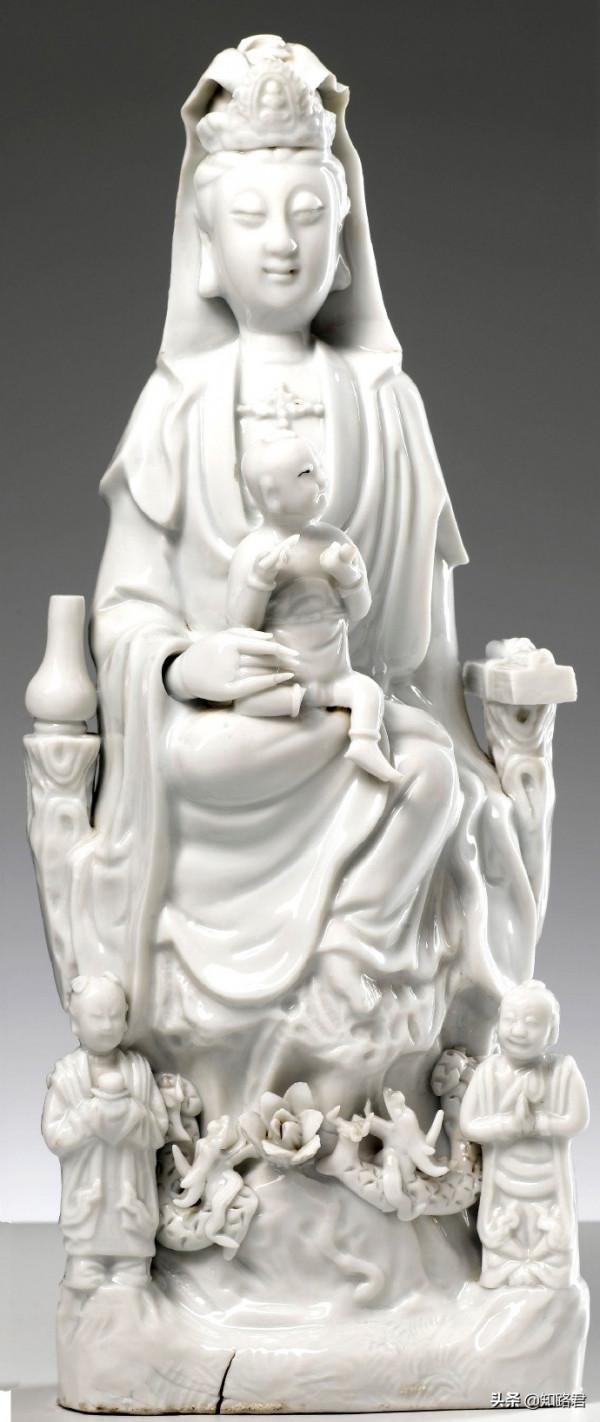 不說你能猜出這是用瓷雕出來的花?細膩白皙的白瓷,塑造力太強了 不說你能猜出這是用瓷雕出來的花?細膩白皙的白瓷,塑造力太強了