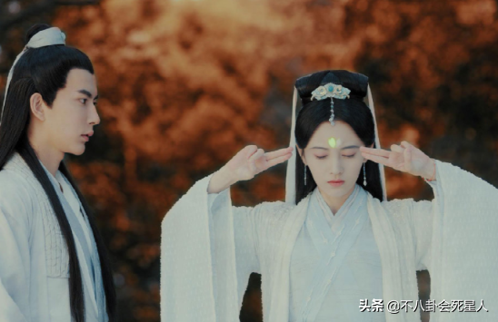 《白蛇傳》又翻拍!女主曾黑料纏身,許仙髮型洗剪吹,法海太年輕 《白蛇傳》又翻拍!女主曾黑料纏身,許仙髮型洗剪吹,法海太年輕