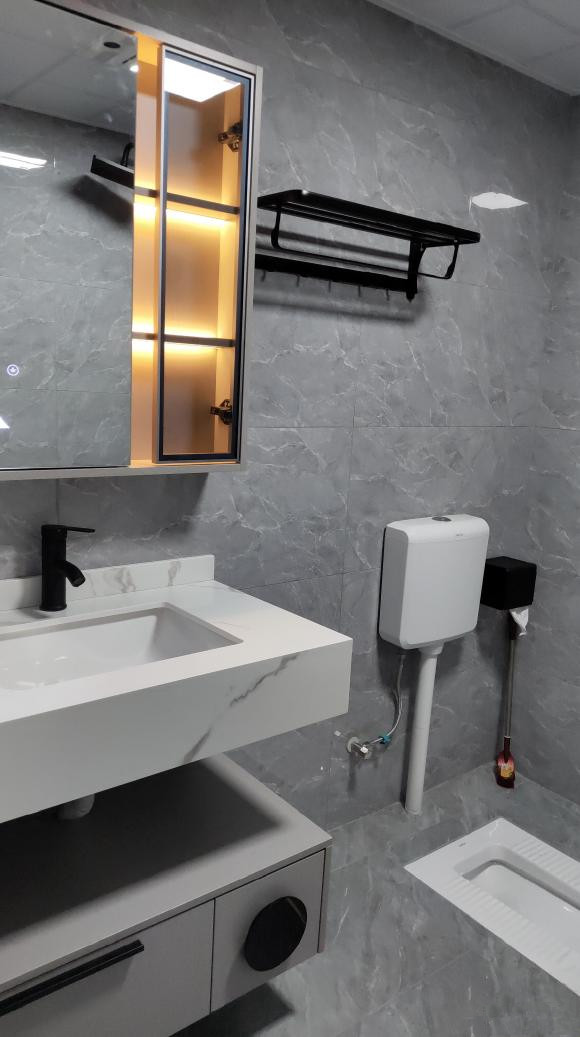 辛苦了半年，房子終於裝修完，找裝修公司全包11萬，不含傢俱家電