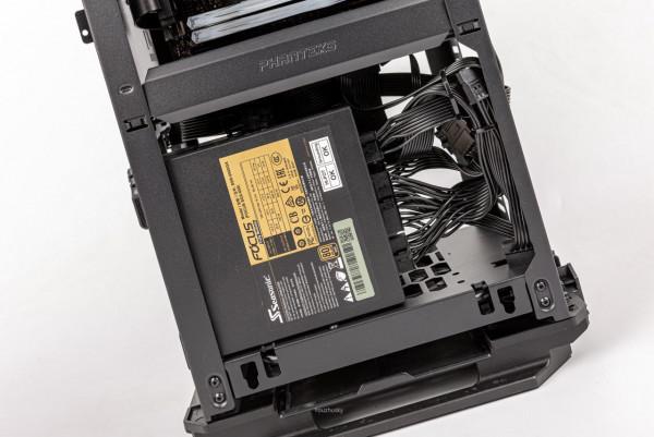 辦公兼顧少佔地兒的ITX-追風者217v2裝機展示 辦公兼顧少佔地兒的ITX-追風者217v2裝機展示