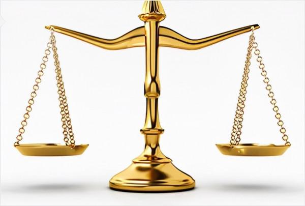 自古有人善於鑽營權貴，無非雨天有地躲，一身正氣陳仲微處理得當