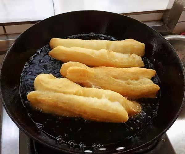 湖北人“過早”,熱乾麵只是冰山一角,這15種地道小吃可以瞭解下 湖北人“過早”,熱乾麵只是冰山一角,這15種地道小吃可以瞭解下