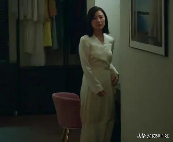 可帥可美,可甜可鹽,這個超會穿的53歲姐姐太絕了 可帥可美,可甜可鹽,這個超會穿的53歲姐姐太絕了