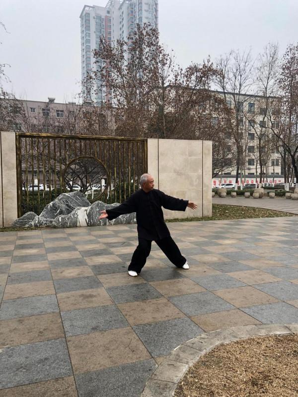 太極拳的雙重探析、及糾正方法