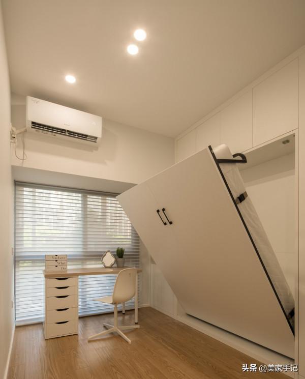 一入他家就被溫馨治癒的氛圍給迷住，全屋明亮又幹淨，太有品味了