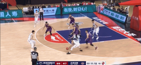 常規賽-西熱力江三分超王仕鵬 張帆26分+關鍵5分助北控力克同曦