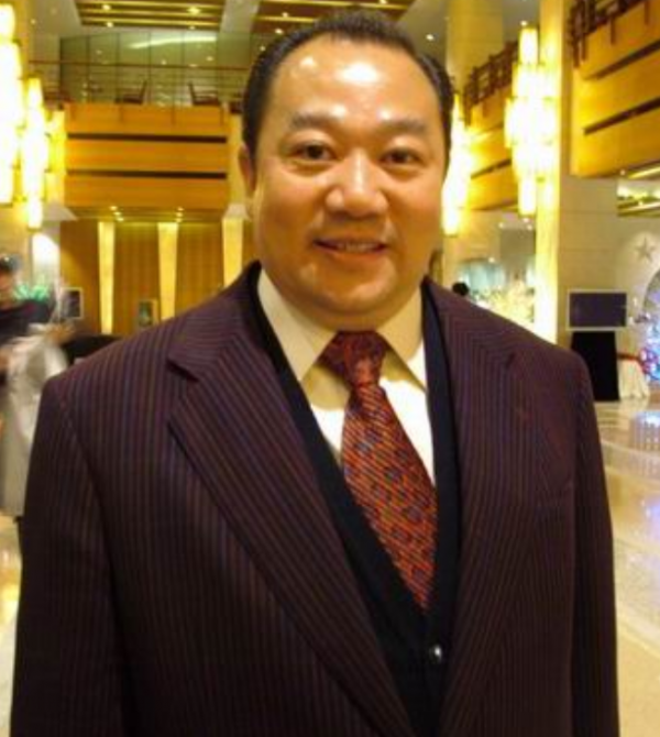 朱樹豪：為郎平付天價違約金，養育6個高材生，61歲病逝留下261億