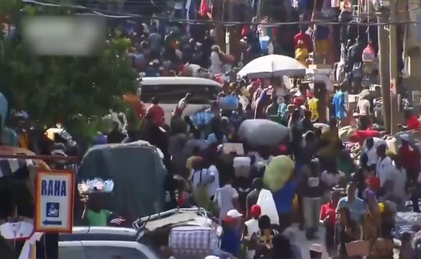 中國人在非洲到底有多賺錢？10平米的鞋店，每年能賣1000萬利潤