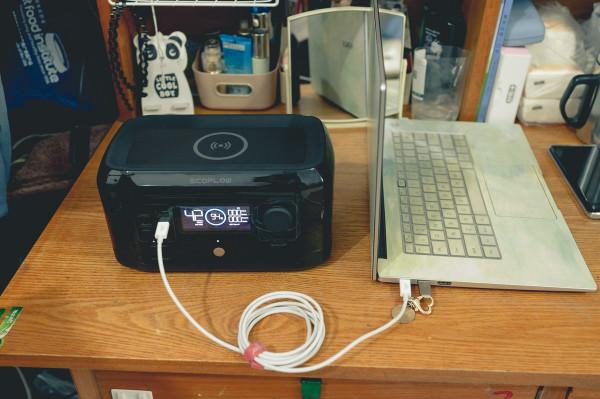 打破宿舍“熄燈”魔咒，學生黨實測EcoFlow 正浩RIVER mini戶外電源