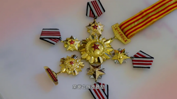 “炊事員”→“快遞員”,他的故事太燃了 “炊事員”→“快遞員”,他的故事太燃了