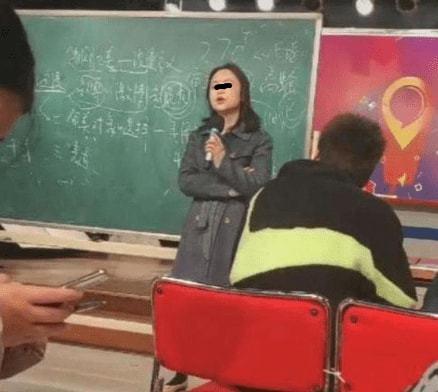 宋庚一被學校開除後,卻獲得2位高校教師力挺,網友:必須嚴懲 宋庚一被學校開除後,卻獲得2位高校教師力挺,網友:必須嚴懲