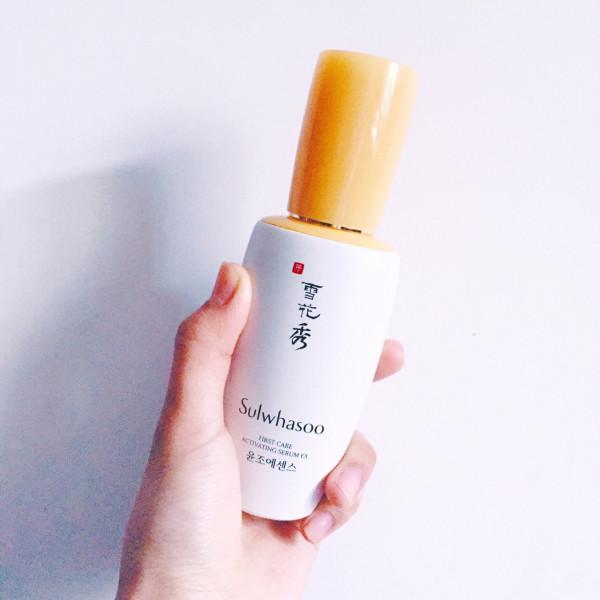 精華液推薦：美白補水抗氧化，讓暗沉缺水的肌膚變得紅潤有光澤