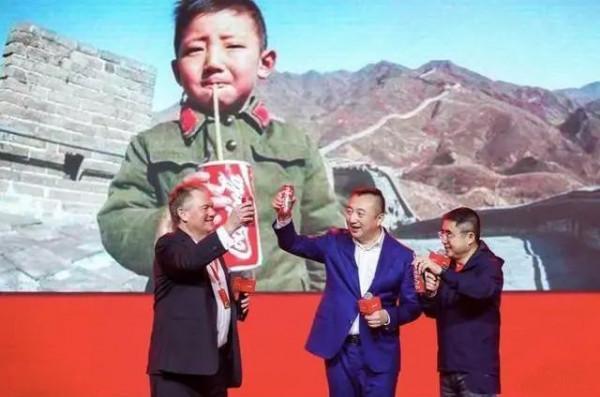 1979年走紅海外的“新中國第一個喝可樂的男孩”,如今現狀如何? 1979年走紅海外的“新中國第一個喝可樂的男孩”,如今現狀如何?