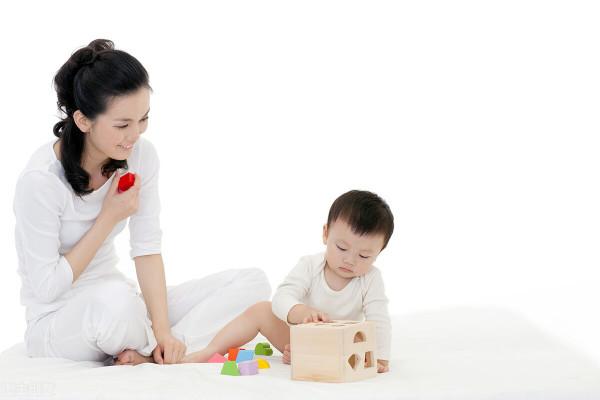 用遊戲開啟“最近發展區”,寶寶早開口說話很簡單 用遊戲開啟“最近發展區”,寶寶早開口說話很簡單