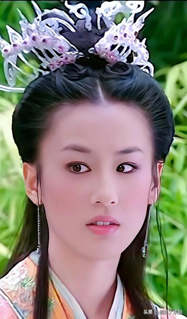 今日美圖欣賞——黃聖依 今日美圖欣賞——黃聖依